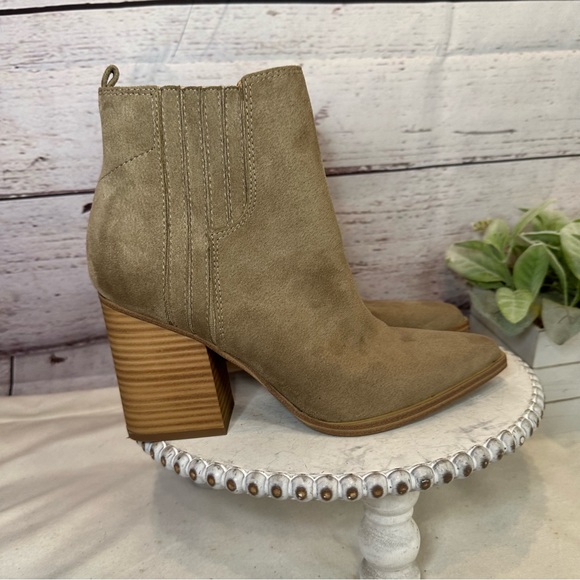 New Nine West Women's Orleeh Tan Suede Leather Block Heel Ankle Bootie Size 8.5 - Picture 5 of 12
